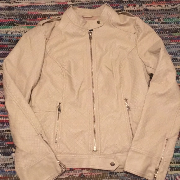 Jackets & Blazers - 🧚‍♀️Hold do not buyModo leather jacket size Us12